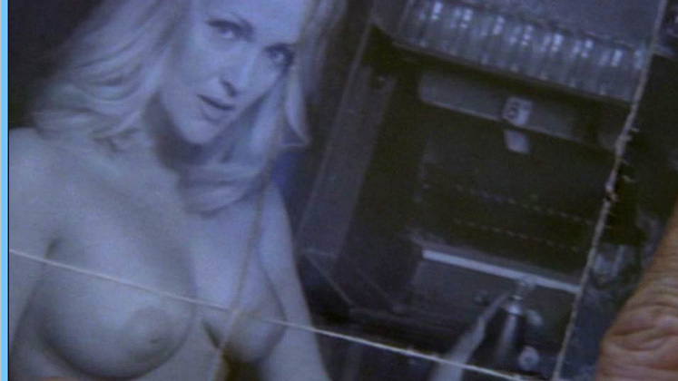 Miranda Richardson Naked in Spider. Breasts, Body Double, bar, blonde. 601681