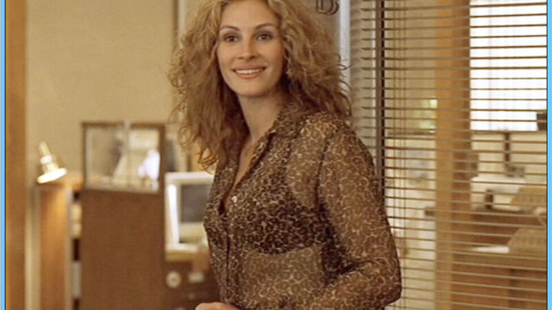 Hottest Julia Roberts Scene in Erin Brockovich. Sexy, SFW, black bra. 562760