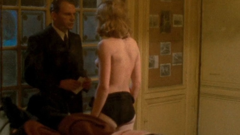 Nudes of Anna Quadri from The Conformist. Breasts, back exposed, blonde. 752484