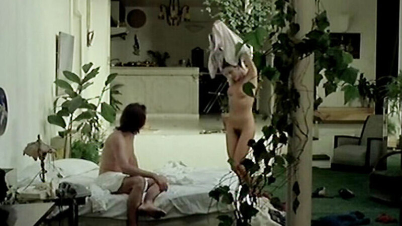 Stefania Sandrelli Naked in Le voyage de noces. Breasts, Bush, full frontal, hairy bush. 626053
