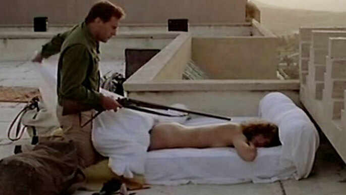 Stefania Sandrelli Nude in Le voyage de noces. Butt, bed on roof, brunette. 626050