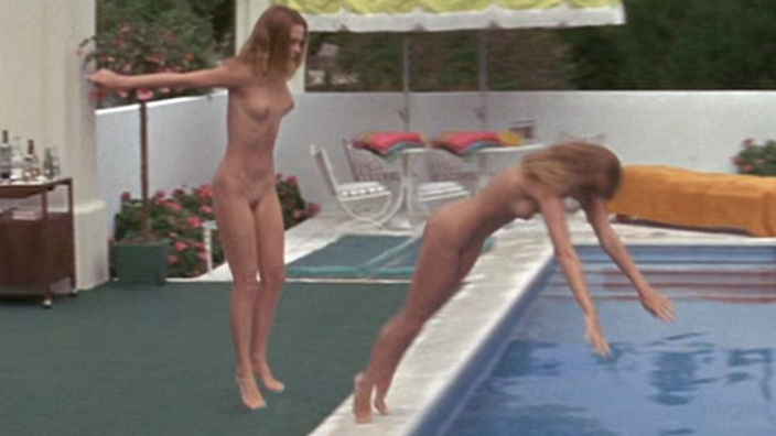 Leigh Taylor-Young Naked as Nancy Barker. Breasts, Bush, blonde, diving in pool. 553593