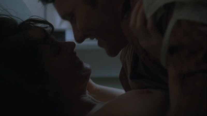 Robin Tunney Nude as Izzy. Breasts, brunette, couple. 630050