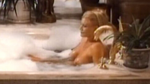 Shannon Tweed Nude in Scandalous Behavior. Breasts, bathtub, bubble bath. 557968