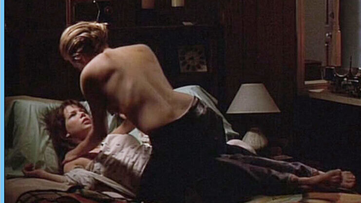 Chloë Sevigny Naked in If These Walls Could Talk 2. Breasts, Lesbian, short blonde hair, topless. 559633