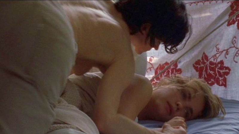 Ally Sheedy Naked in High Art. Breasts, Lesbian, brunette, hanging breasts. 548911
