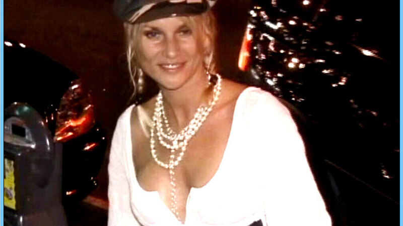 Hottest Nicollette Sheridan Scene in America's Favorite  Housewives. Sexy, SFW, blonde. 631202