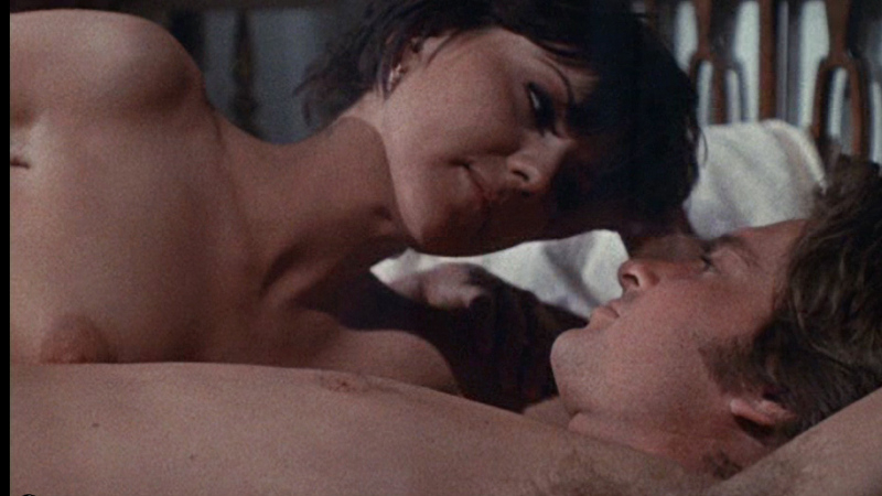 Brenda Vaccaro Nude as Vanetta. Breasts, couple in bed, nude. 675566