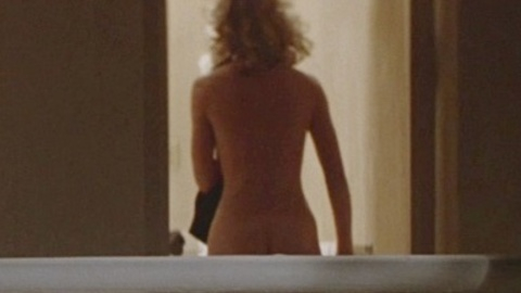 Mary Lewis from 10 Naked. Butt, back exposed, blonde. 693515