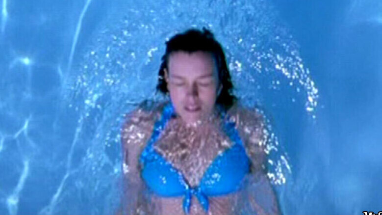 Sexiest Olivia Williams Scene in Tara Road. Bikini, SFW, blue bikini. 647527