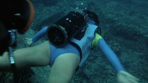 Debra Winger in Black Widow (1987) Sexy Black Hair Scuba Diving 776616
