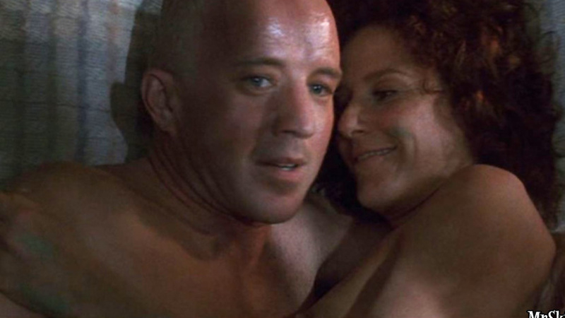 Debra Winger Naked as Vida Foudroyant. Breasts, brunette, couple in bed. 555171