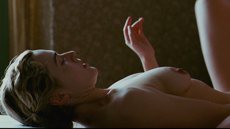 Kate Winslet Naked as Hanna Schmitz. Breasts, blonde, couple. 672657