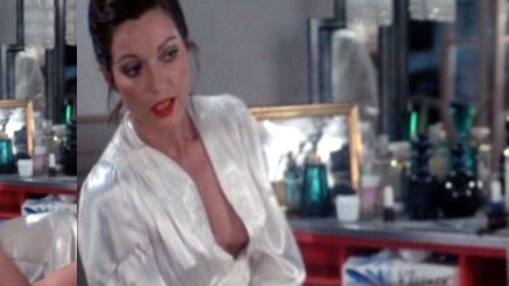 Gilberte Liégeard from The Body of My Enemy Naked. Breasts, #fix, accidental skin. 639761