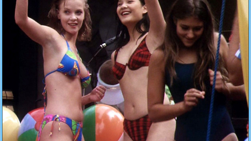 Sexiest Scenes of Freddie from Sabrina, the Teenage Witch. Bikini, SFW, blue bikini. 582053