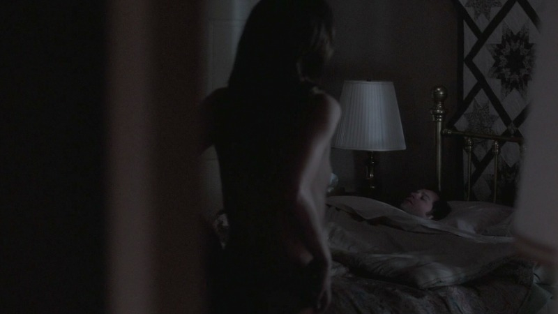 Hottest Keri Russell Scene in The Americans. Sexy, back exposed, bedroom. 761402