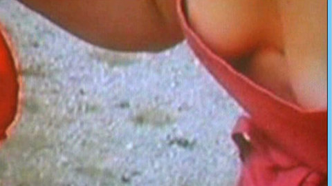 Julie Depardieu in Bienvenue au gîte (2003) Breasts Thong Breasts Cleavage 549386