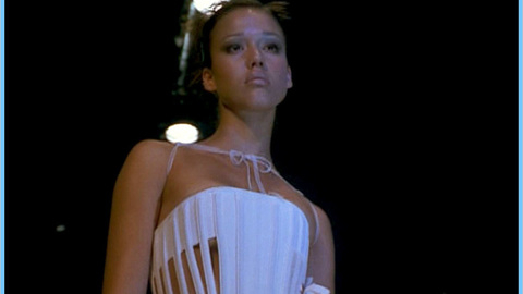 Jessica Alba in Paranoid (2000) Sexy Black Hair Cleavage 562227