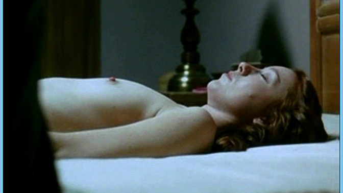 Leila Murray from Suspicious River Naked. Breasts, brunette, hard nipples. 602411