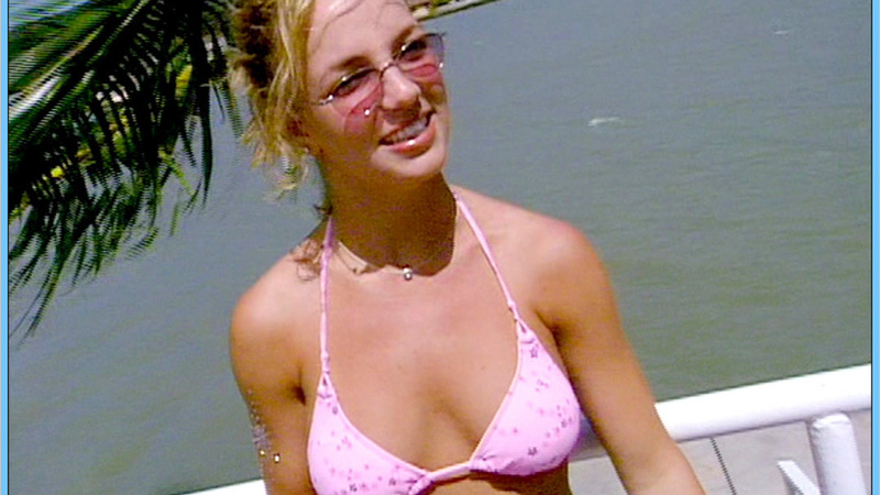 Hottest Herself Scenes. Bikini, SFW, blonde. 562935