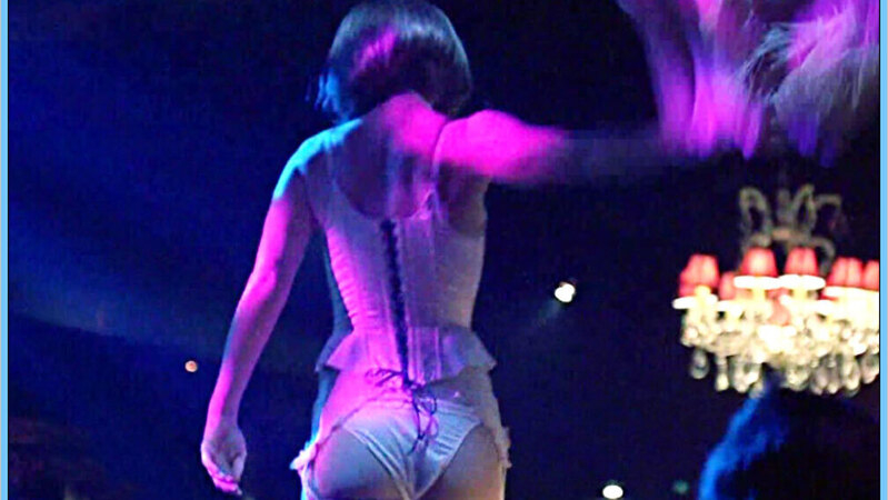 Hottest Herself Scenes. Sexy, SFW, on stage. 664533