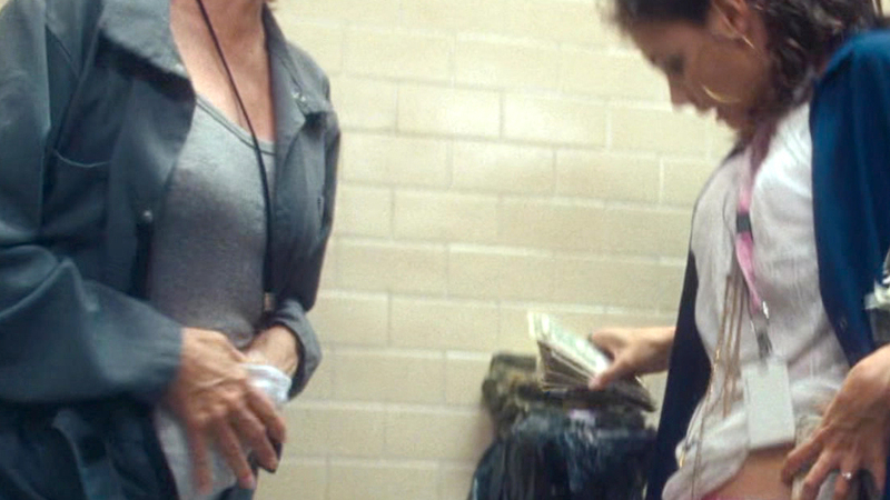 Sexiest Scenes of Jackie Truman from Mad Money. Sexy, Underwear, SFW, brunette. 578801