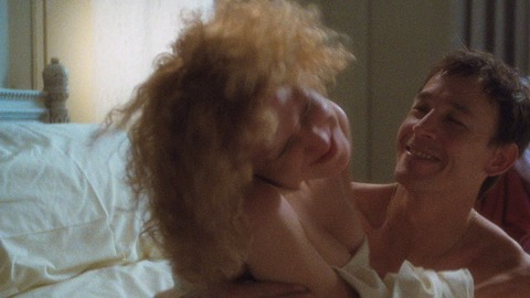 Bette Midler in The Rose (1979) Sexy Blonde Cleavage 769509