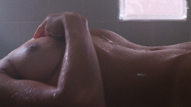 Brenda Bakke Naked as Laura. Breasts, lying down, nude. 740457