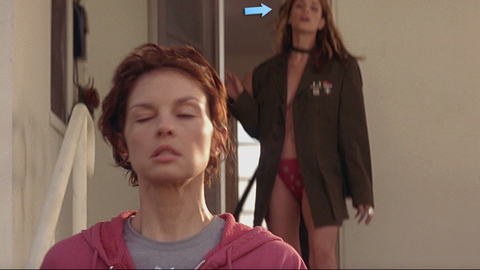 Amanda Peet in High Crimes (2002) Underwear Blonde Cleavage 675224