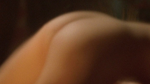 Toni Collette in Velvet Goldmine (1998) Butt Back Exposed Blurry 703564