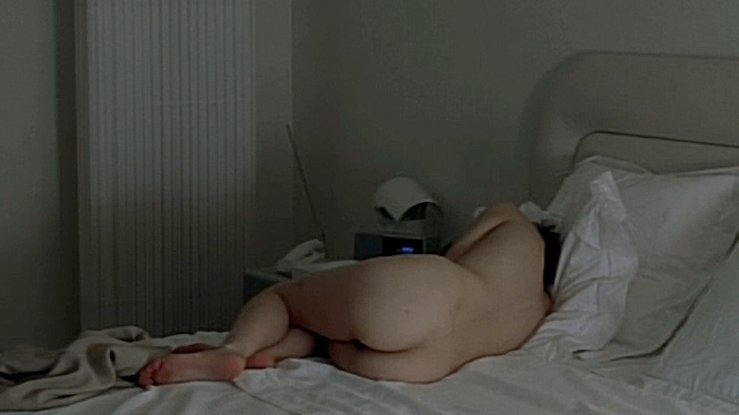 Caroline Ducey Nude in Romance. Butt, laying on side, nude. 674464
