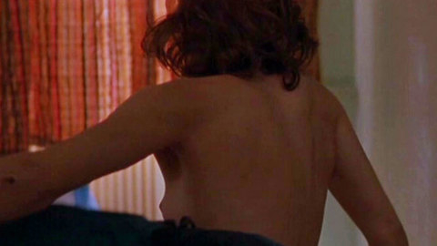 Caroline Ducey in La cage (2002) Breasts Breasts Brunette 580264