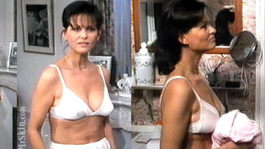 Hottest Claudia Cardinale Scene in Le cadeau. Underwear, SFW, black hair. 560336