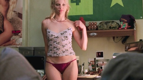 Amy Smart in Road Trip (2000) Underwear Blonde Red Panties 729589
