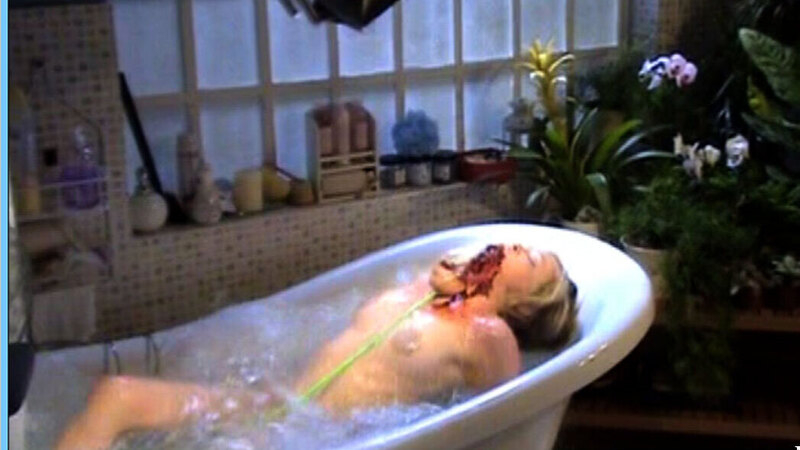 Sexiest Scenes of Angela Carson from Mirrors. Sexy, Horror, bathtub. 651527