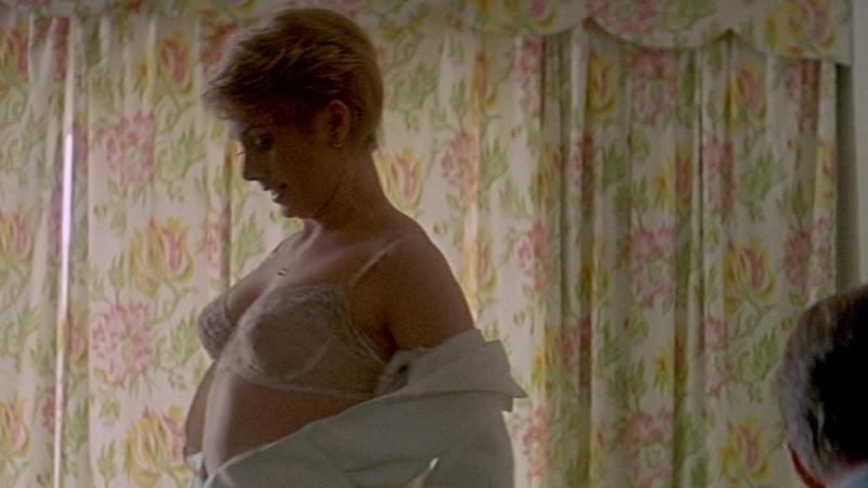 Sexiest Scenes of Flo from The Happy Ending. Underwear, blonde, cleavage. 561389