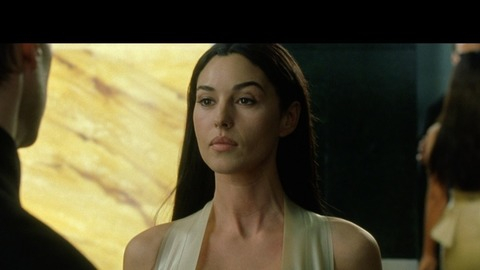 Monica Bellucci in The Matrix Reloaded (2003) Sexy Brunette Cleavage 743943