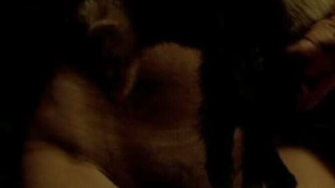Monica Bellucci Nude in Le concile de pierre. Bush, bush close-up, hairy bush. 644080