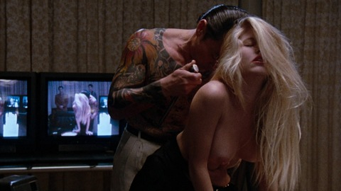 Renee Allman in Showdown in Little Tokyo (1991) Breasts Big Breasts Blonde 770565