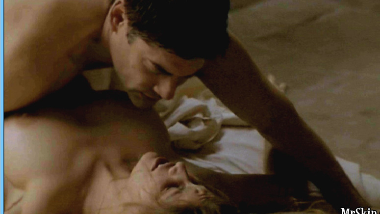 Laetitia Casta Naked as Léa. Breasts, man on top, nude. 561915