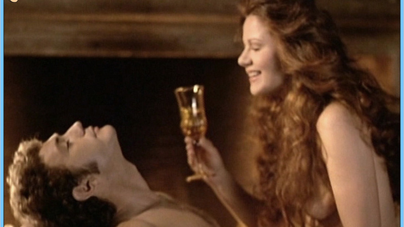 Hottest Agostina Belli Scene in Un amour interdit. Sexy, brunette, couple. 540590