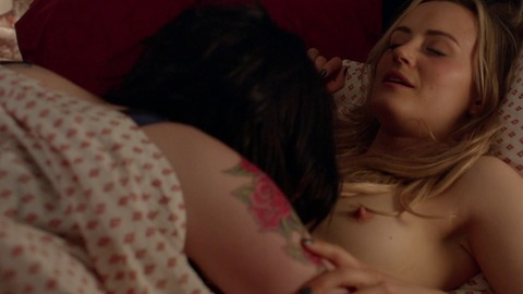 Sexiest Alex Vause Scenes. Sexy, Lesbian, bed, black hair. 740836