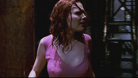 Kirsten Dunst in Spider-Man (2002) Sexy Alley Big Breasts 689147