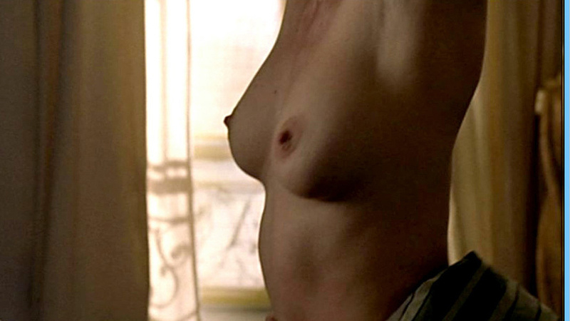 Valeria Bruni Tedeschi Naked in Ah! Si j'étais riche. Breasts, Thong, close-up, nude. 536791