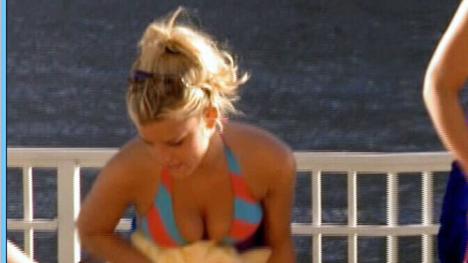 Sexiest Jessica Simpson Scene in Newlyweds: Nick and Jessica. Bikini, SFW, blonde. 655009
