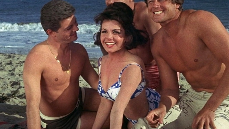 Sexiest Dee Dee Scenes. Bikini, SFW, beach. 563992