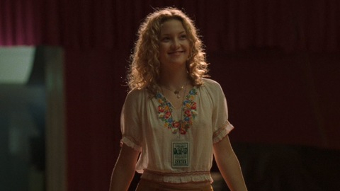 Kate Hudson in Almost Famous (2000) Sexy Belly Shirt Blonde Curly Hair 701949