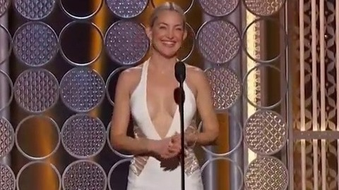 Sexiest Kate Hudson Scene in Golden Globe Awards. Sexy, SFW, big breasts. 755857