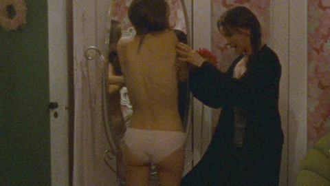 Natalie Portman in Black Swan (2010) Underwear Back Exposed Brunette 694648
