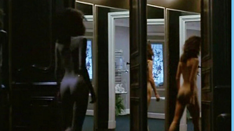Fanny Bastien Nude in La Tête dans le sac. Butt, mirror, nude. 564874